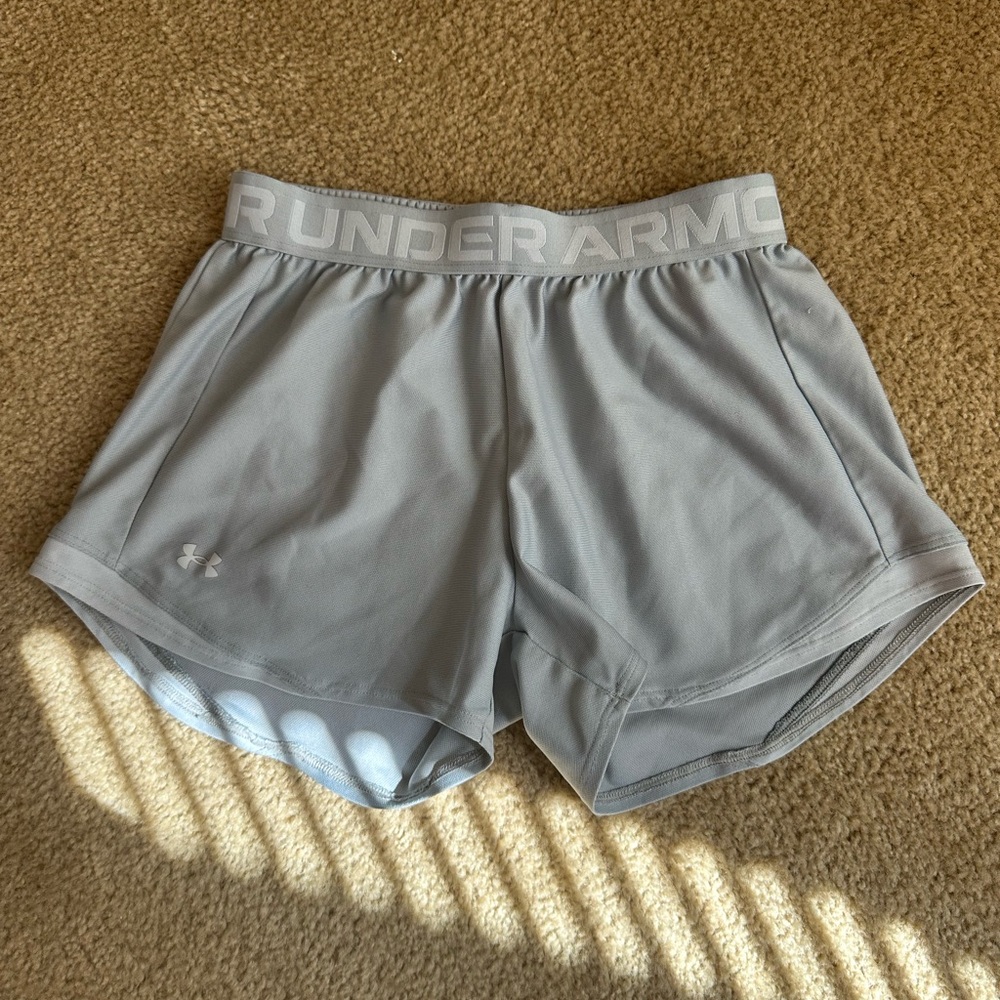Under Armour Light Gray Women's Athletic Shorts with Branded Waistband